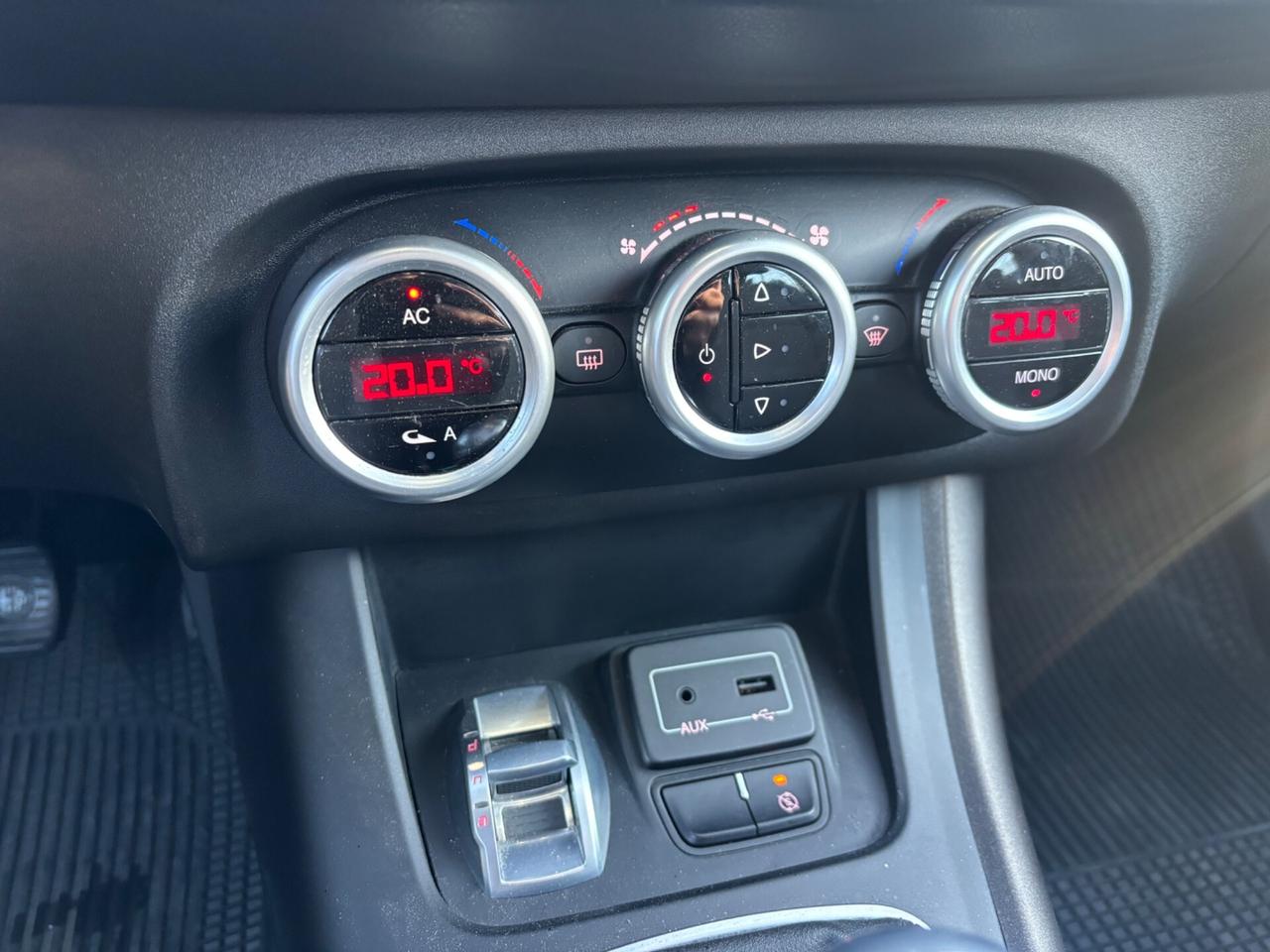 Alfa Romeo Giulietta 1.6 JTD 105 CV GANCIO TRAINO