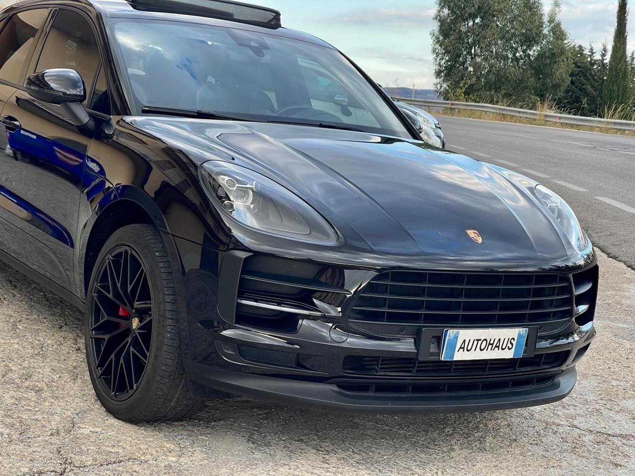 Porsche Macan 2.0 245cv TETTO/R21/CHRONO - FULL