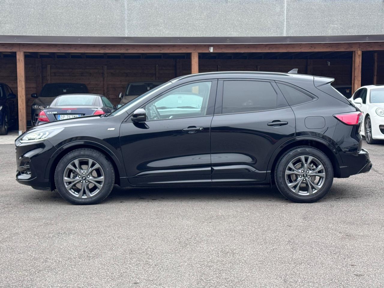 Ford Kuga 2.0 EcoBlue Hybrid 150 CV 2WD ST-Line