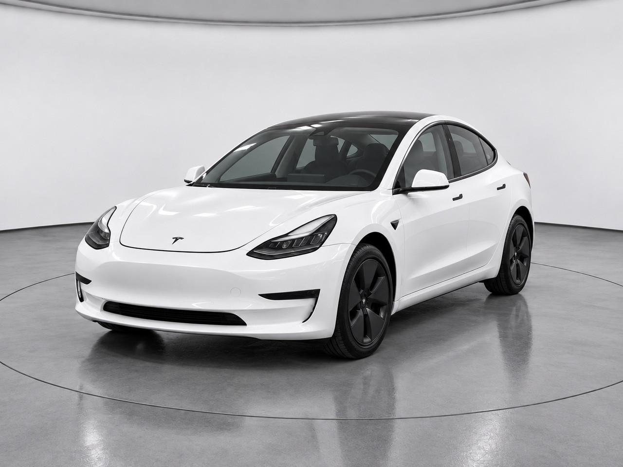 TESLA Model 3 - Model 3 Long Range rwd