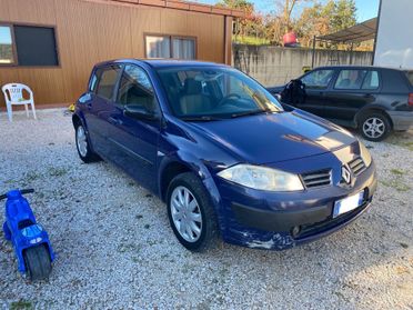 Renault Megane Mégane 1.5 dCi/85CV 5 porte Confort Dynamique