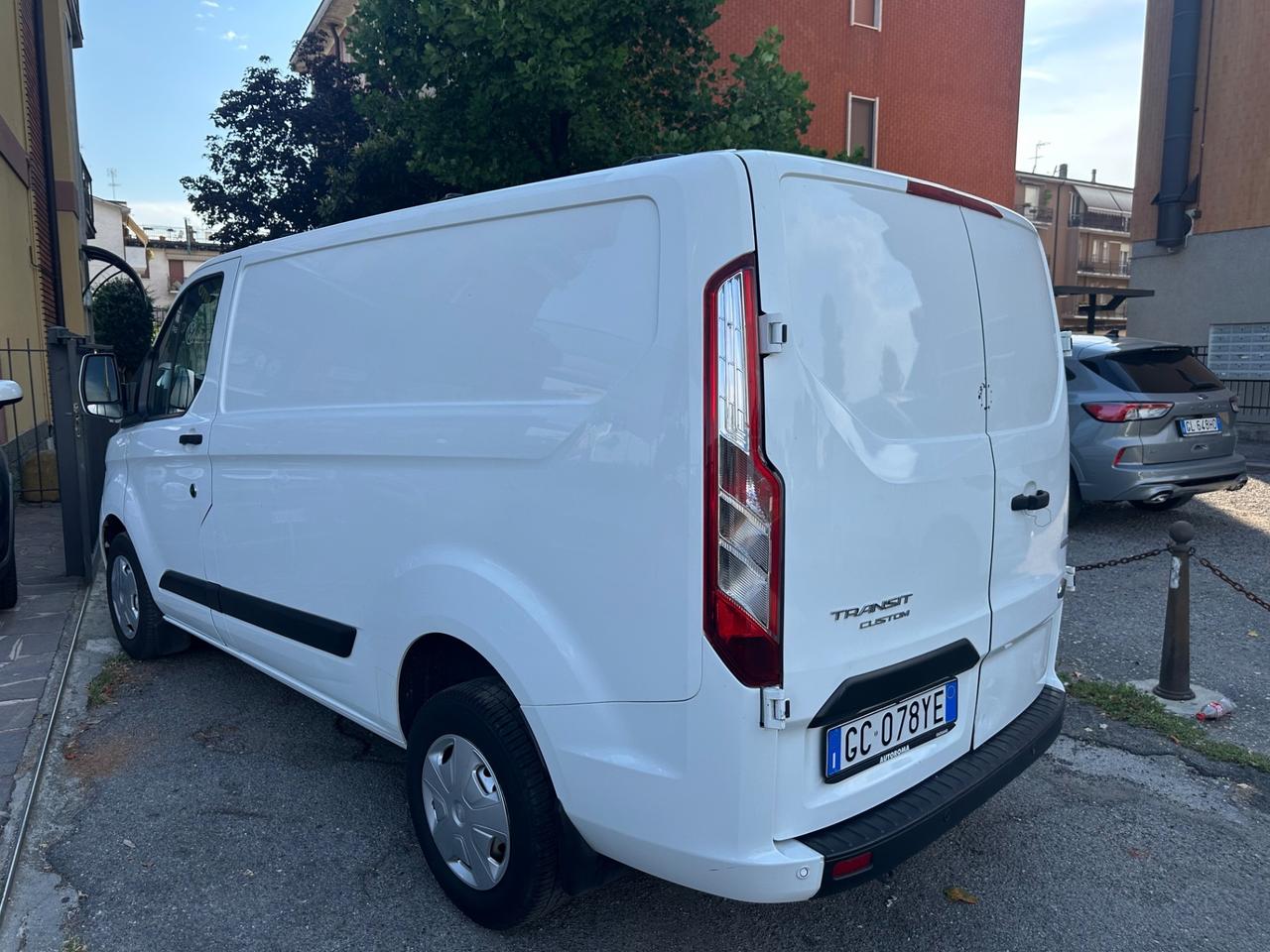 Ford Transit Custom 280 2.0 EcoBlue Hybrid 130 PC Furg. Titanium