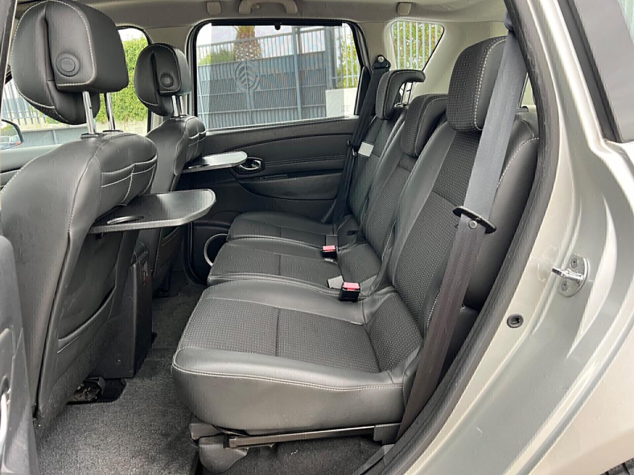 Renault Scenic Scénic X-Mod 1.5 dci 110cv TETTO - 2011