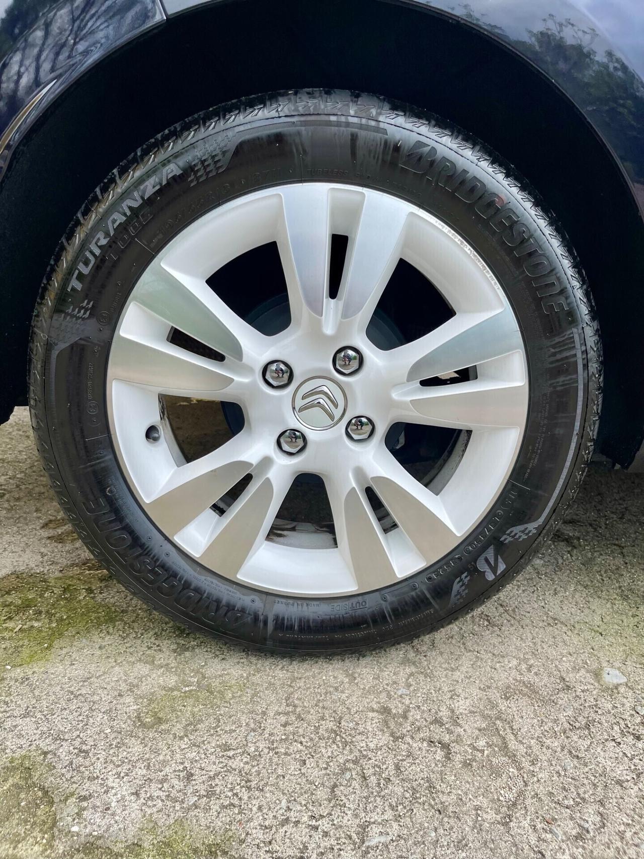 DS3 1.2 VTi 60kw SOCHIC OK NEOPATENTATI 67000Km