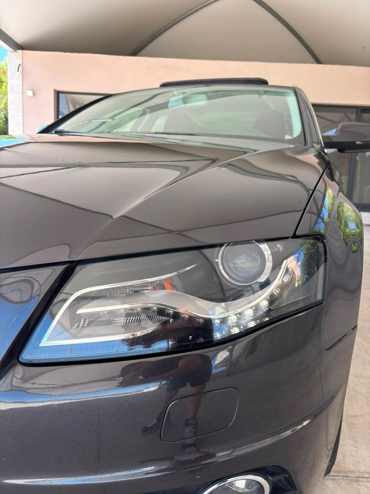 Audi A4 2.0 TDI 143CV s line