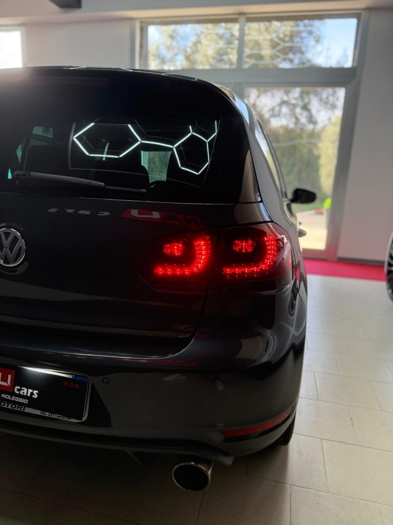 Volkswagen Golf GTI 2.0 TSI DSG 5p.