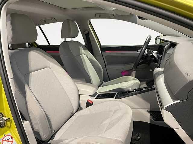 Volkswagen Golf 8ª serie 1.0eTSI 110CV DSG Life (MHEV) - IVA ESPOSTA/NEOPATENTATI