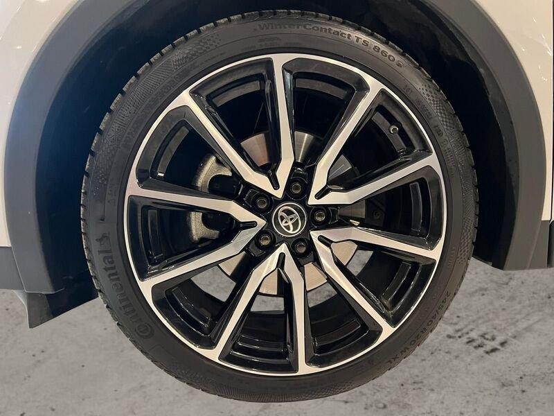 Toyota C-HR C-HR 1.8 Hybrid E-CVT GR Sport