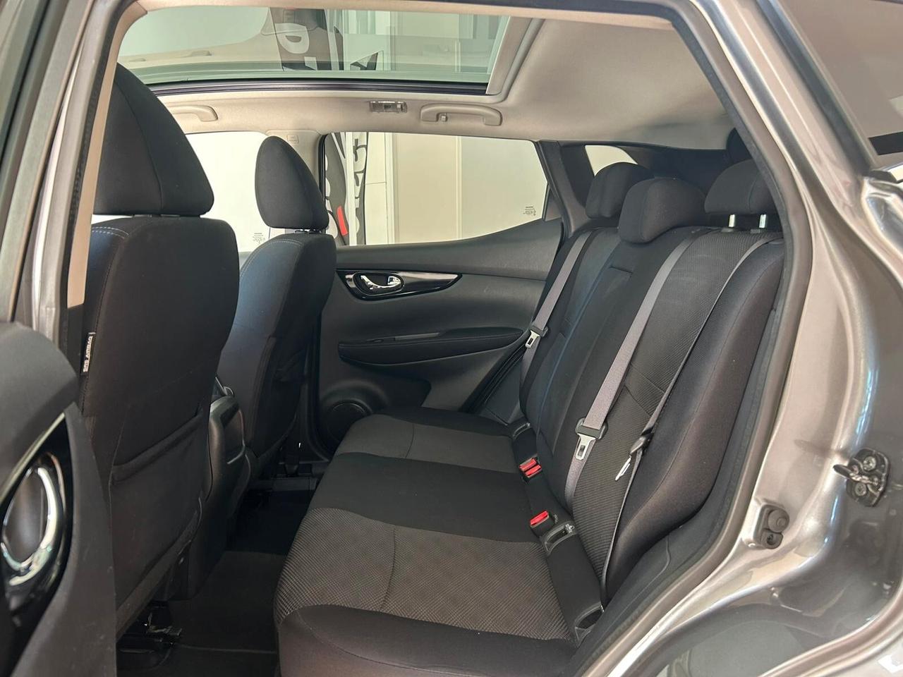 Nissan Qashqai 1.6 dCi 4WD Business