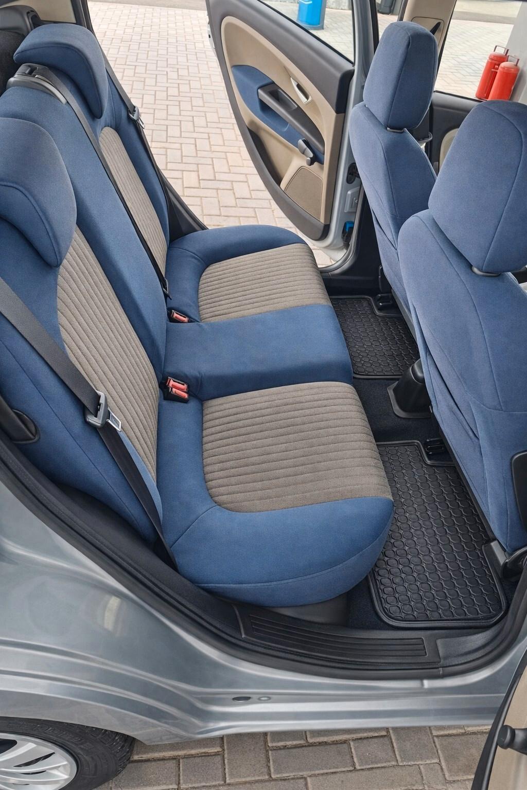 Fiat Grande Punto 1.3 MJT 90 CV 5P Emotion NAVI TEL NEOPAT €4 CATTENA NUOVA