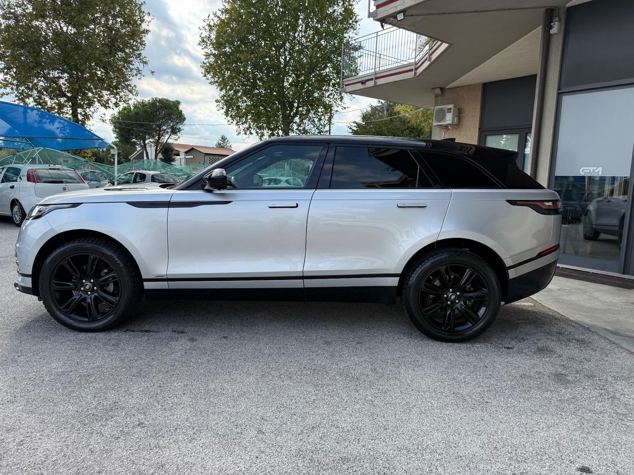 Land Rover Range Velar 2.0D I4 180 CV R-Dynamic