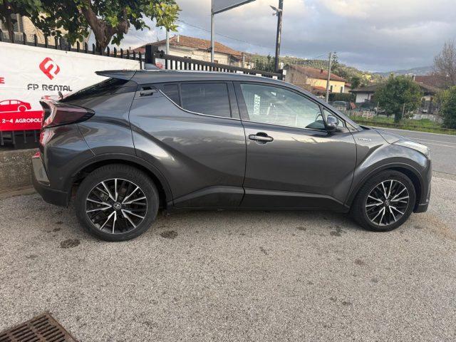 TOYOTA C-HR 1.8 Hybrid E-CVT Lounge