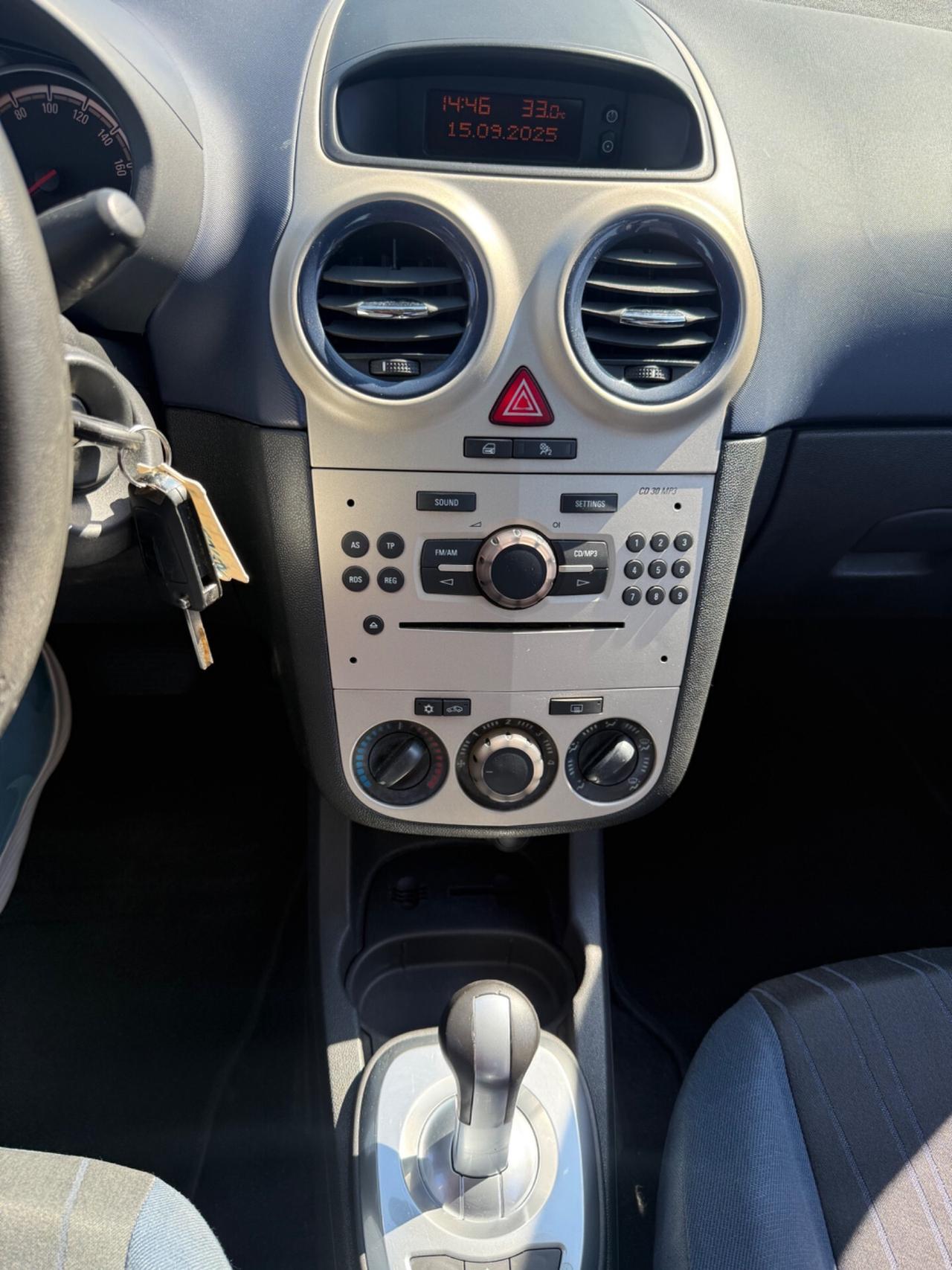 Opel Corsa 1.2 5 porte Easytronic Club