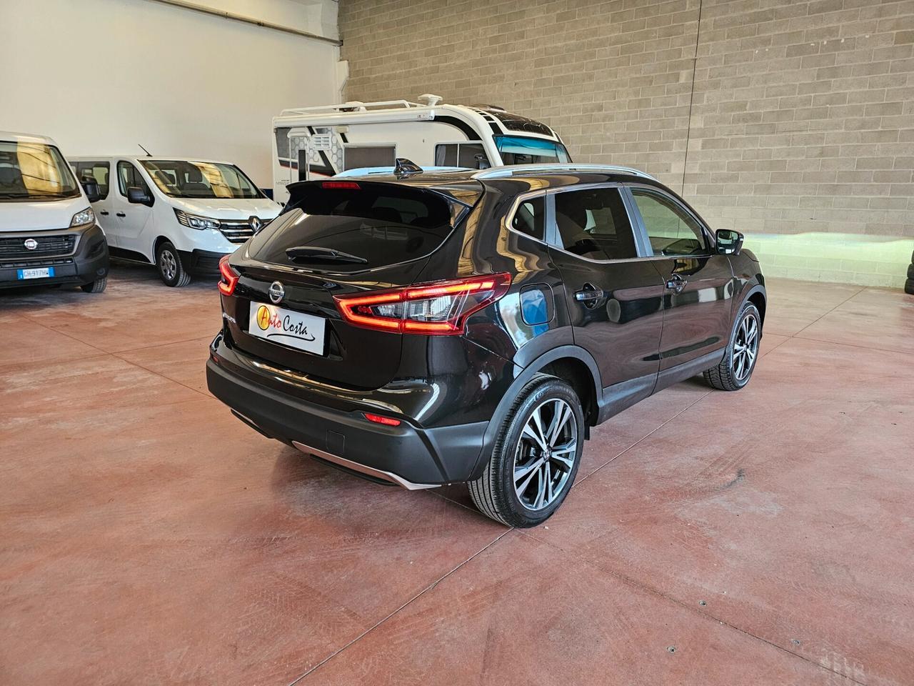 Nissan Qashqai 1.5 dCi Tekna TETTO PANORAMICO NEOPATENTATI