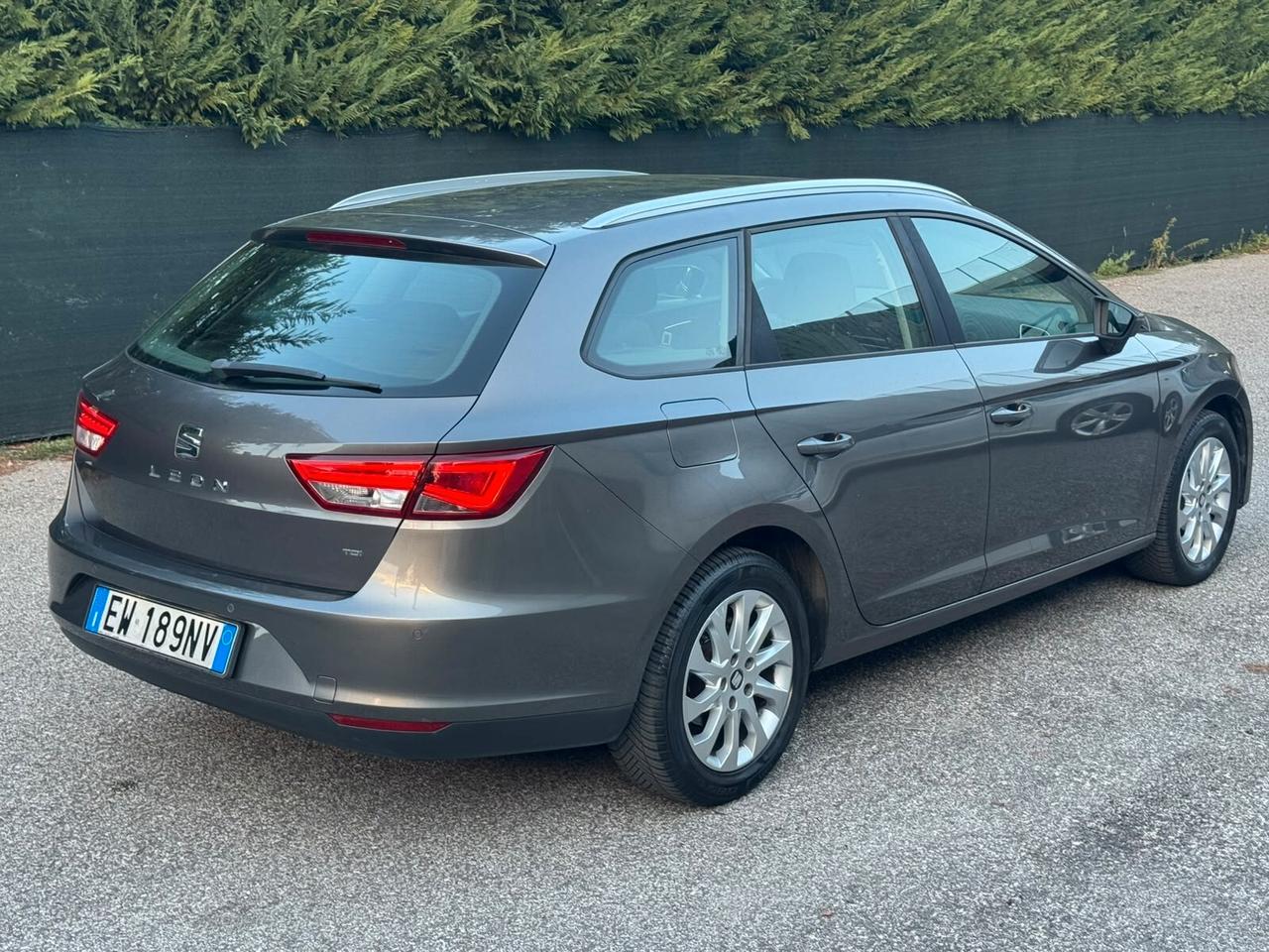 Seat Leon 1.6 TDI 105 CV DSG ST Start/Stop Style