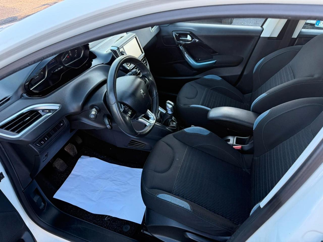 PEUGEOT 208 5PORTE ALLURE 1.4HDI 68CV 113MILAKM