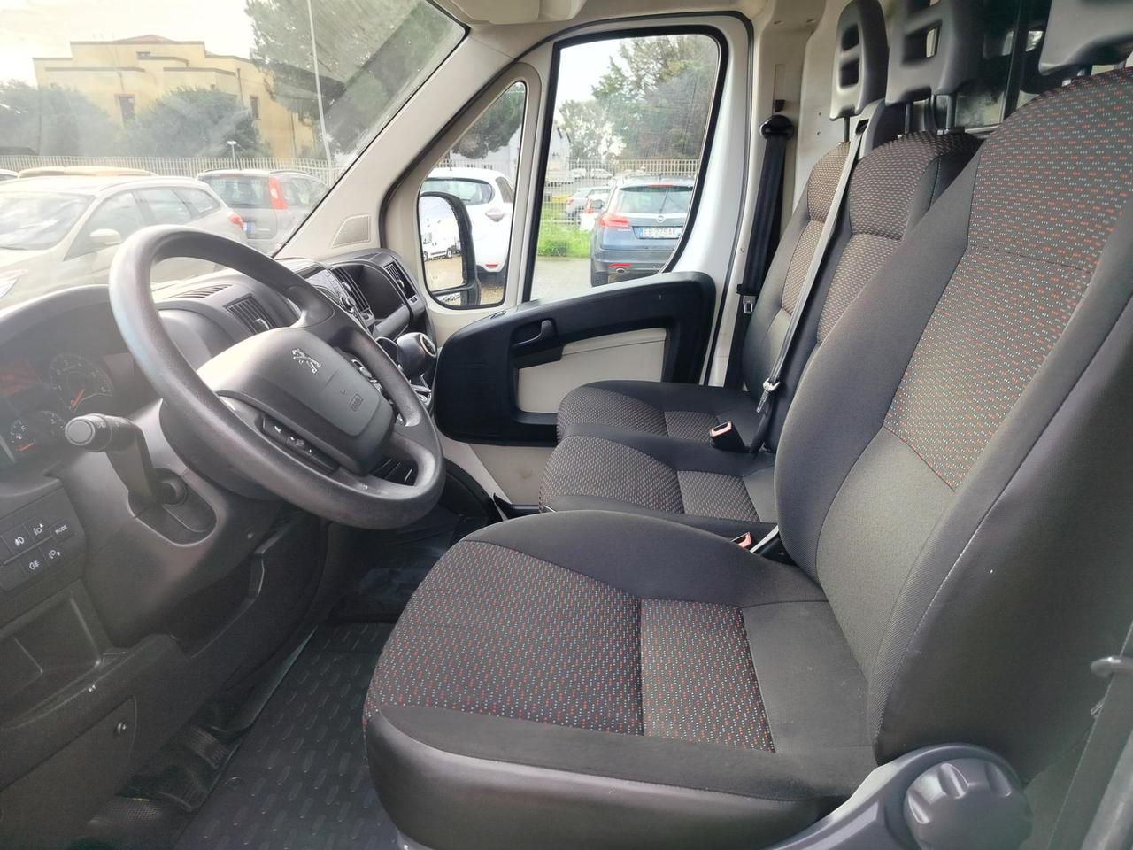 PEUGEOT Boxer 330 2.0 bluehdi 130cv L1H1 E6