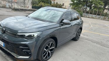 Volkswagen Tiguan 2.0 TDI 193 CV DSG 4MOTION R-Line