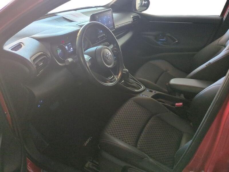 Toyota Yaris Hybrid Lounge