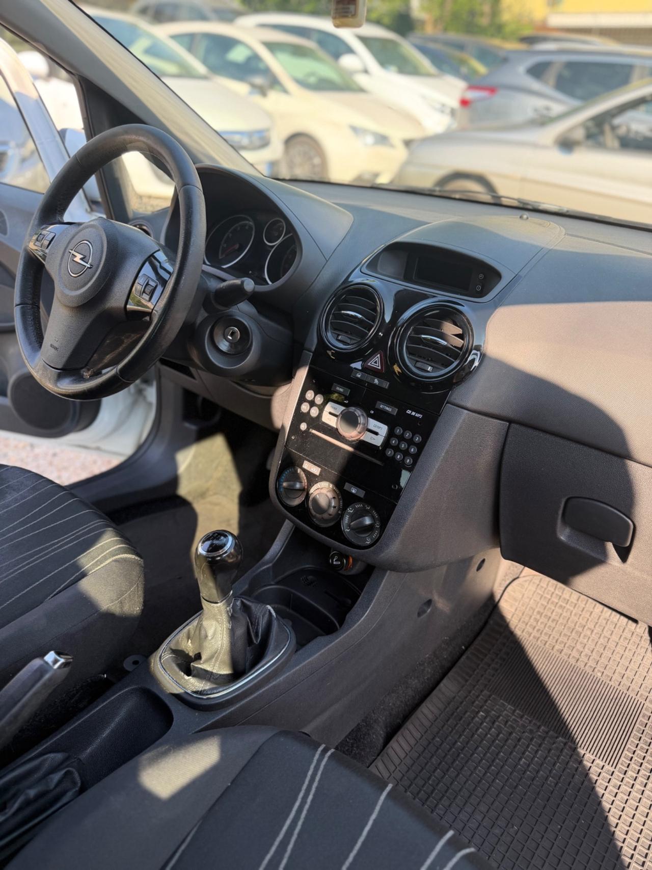 Opel CORSA 1.2 5P COSMO KMCERT NEOPAT UNICOPR