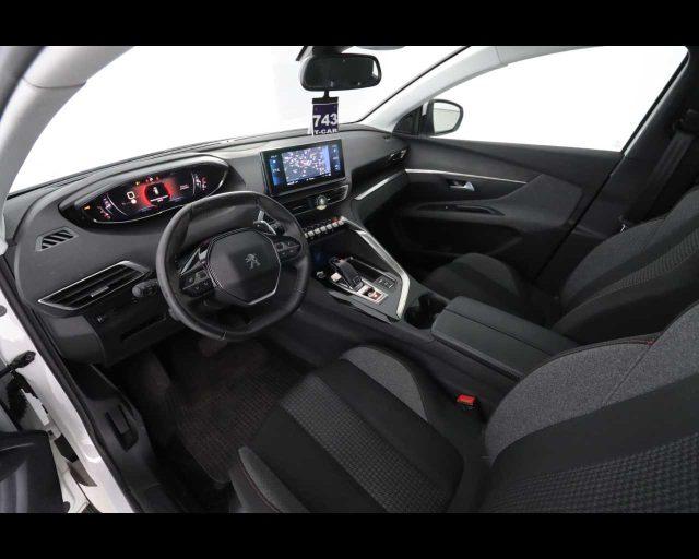 PEUGEOT 3008 BlueHDi 130 S&S EAT8 Active Business