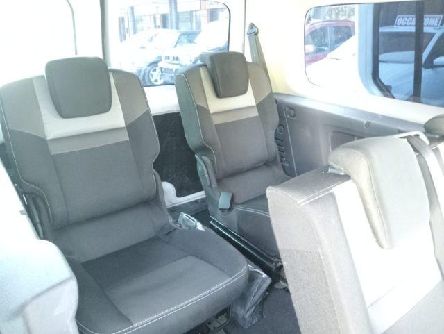 RENAULT Grand Kangoo 1.5 dCi 7 POSTI-MOTORE NUOVO- euro 6/b-GANCIO