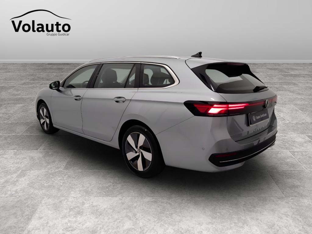 VOLKSWAGEN Passat IX 2024 - Passat 2.0 tdi scr Business 150cv dsg