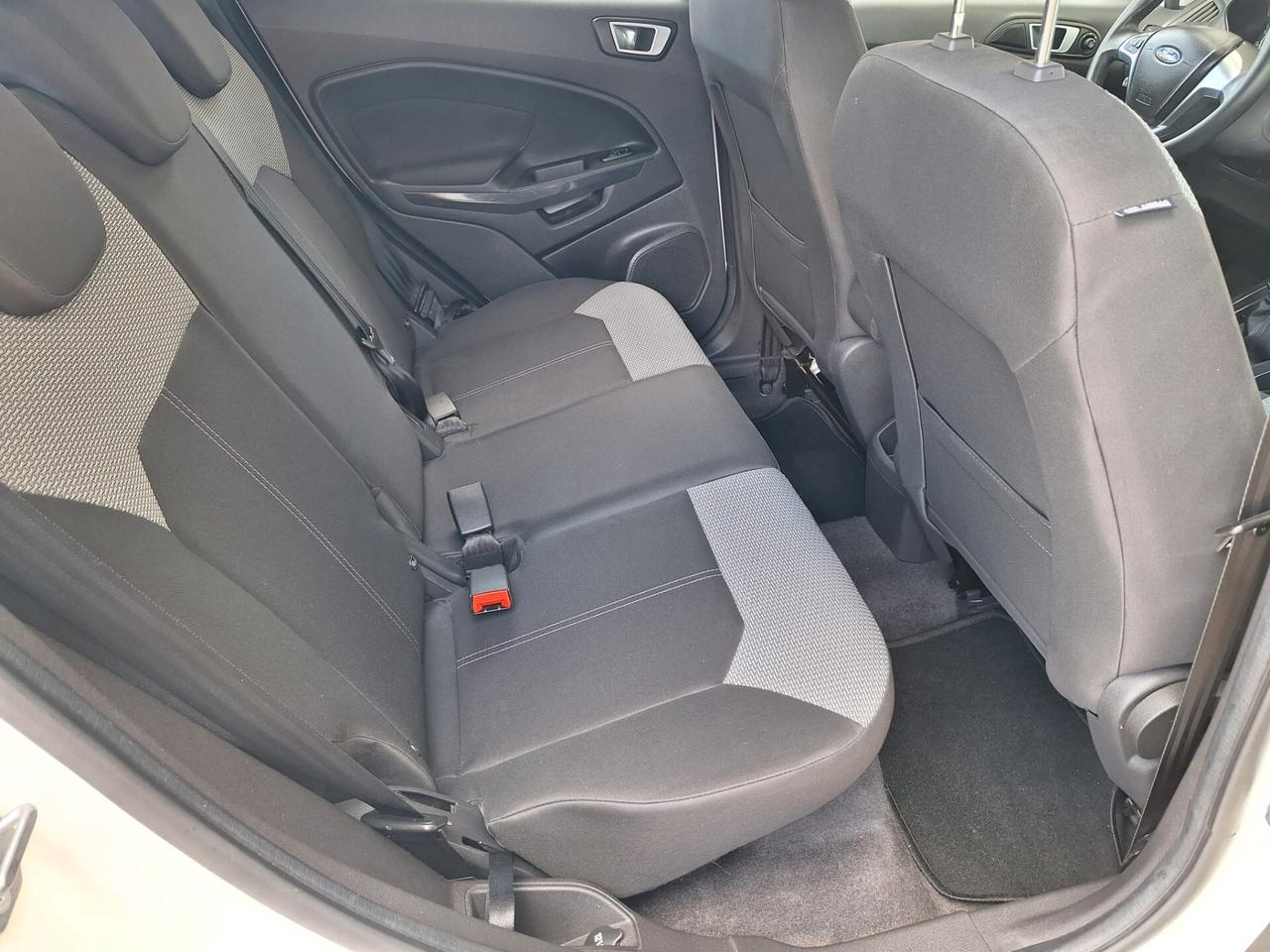 Ford EcoSport 1.5 TDCi 95 CV Business