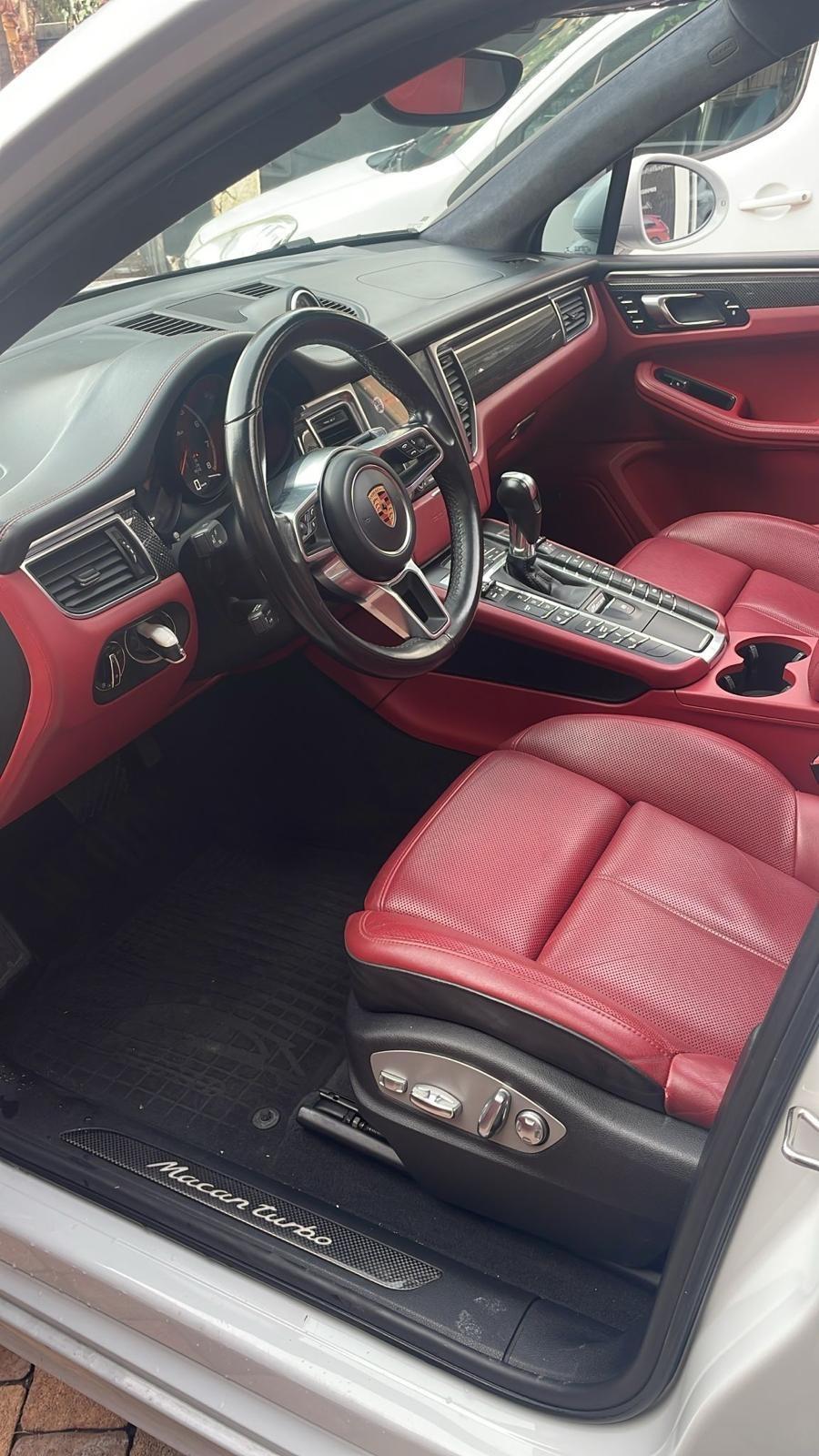 Porsche Macan 3.6 Turbo Performance PREZZO 49900