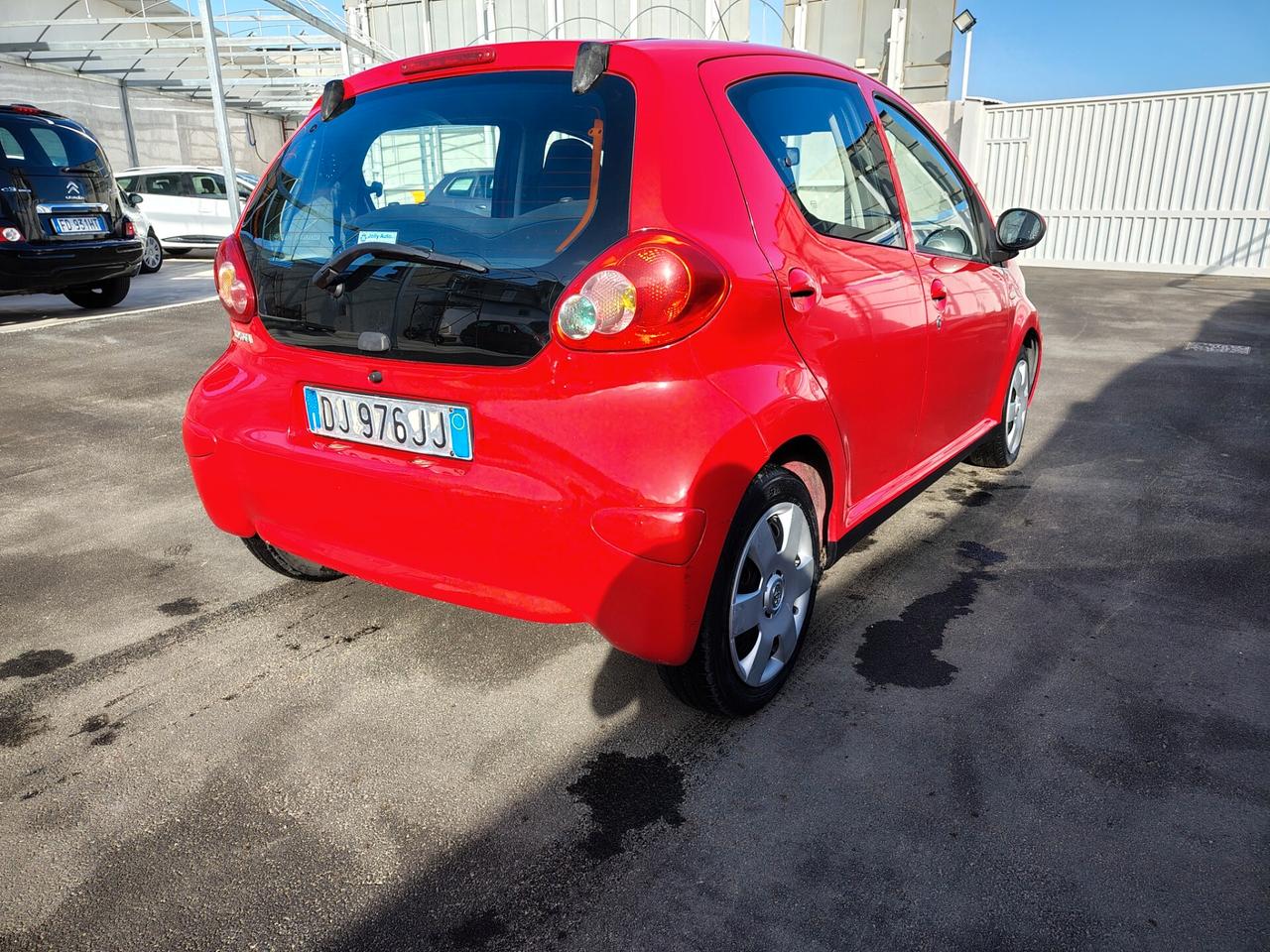 Toyota Aygo 1.0 12V VVT-i 5 porte Sol