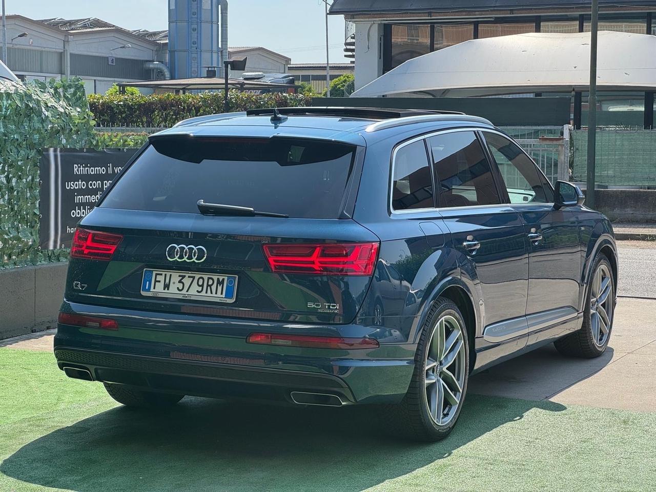 Audi Q7 45 TDI quattro tiptronic Business s-line