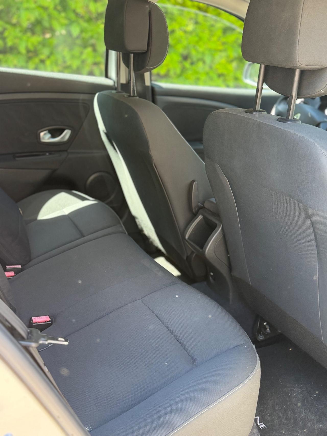 Renault Megane Mégane 1.5 dCi 90CV OK NEOPATENTATI