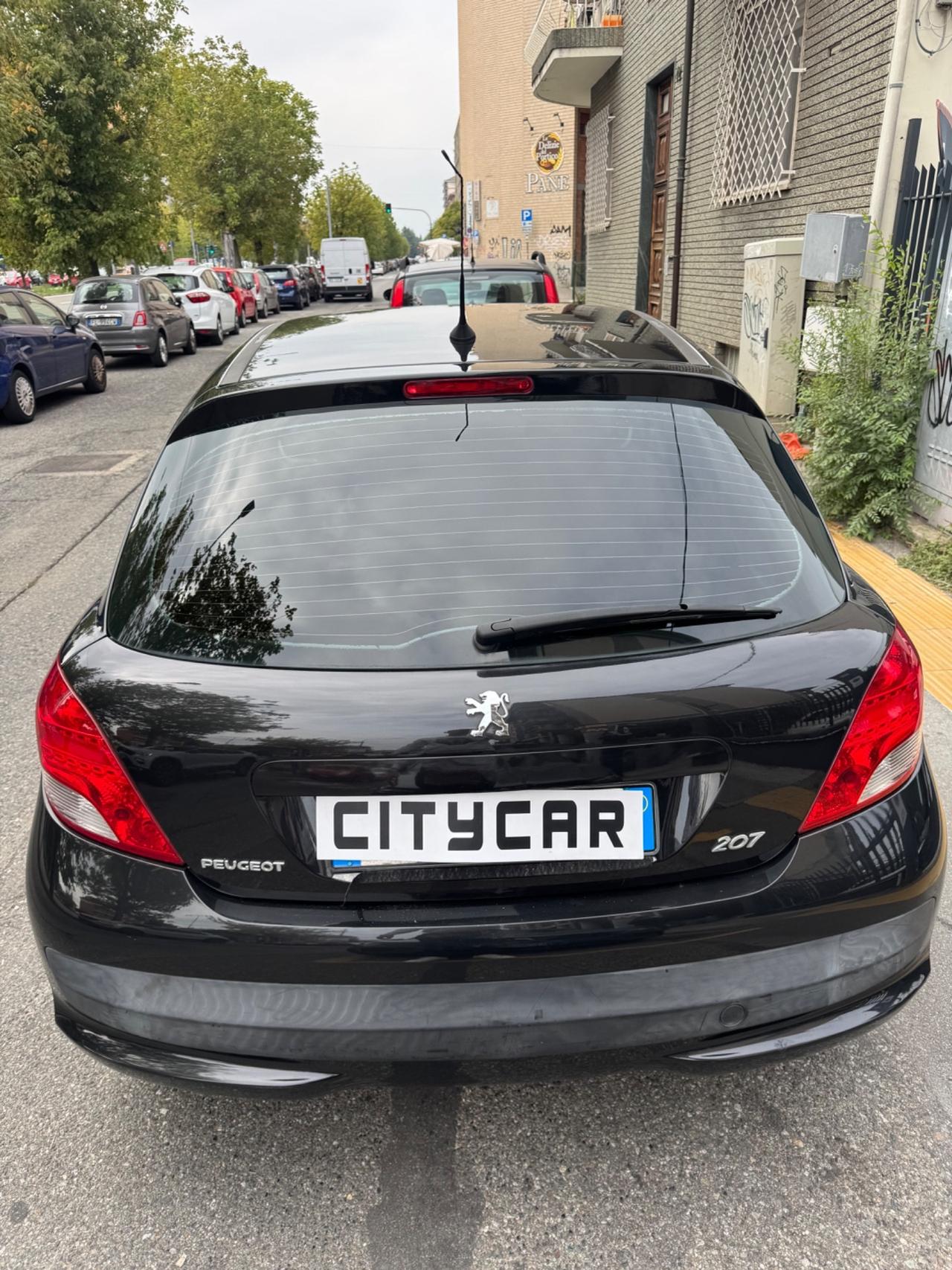 Peugeot 207 1.4 75CV 5porte X Line