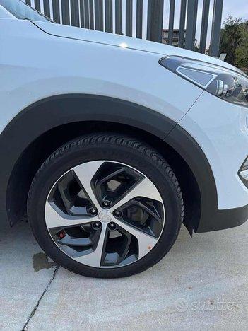 HYUNDAI Tucson 1.7 CRDi DCT Sound Edition