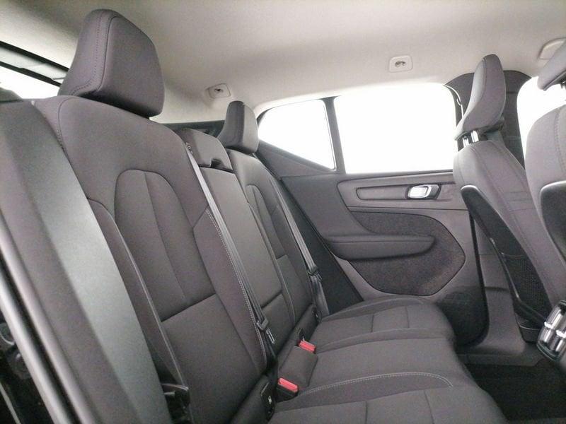 Volvo XC40 1.5 t3 Momentum Pro 163cv auto my21