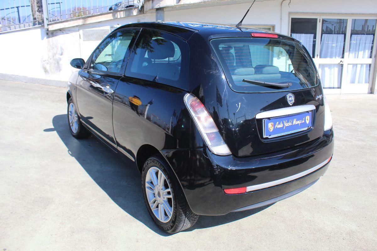 LANCIA - Ypsilon - 1.3 MJT Argento