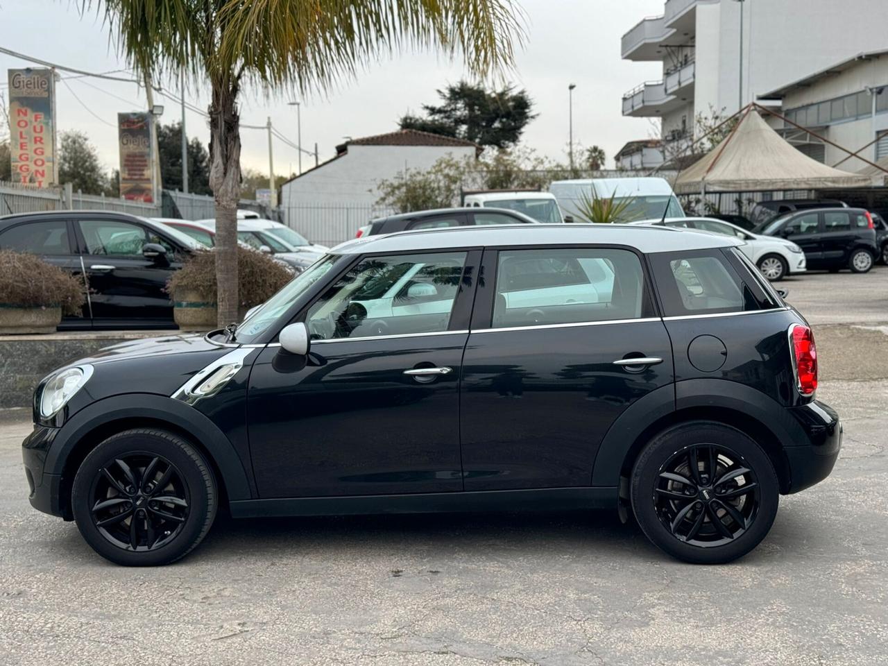 Mini Cooper Countryman 2.0 D Automatica