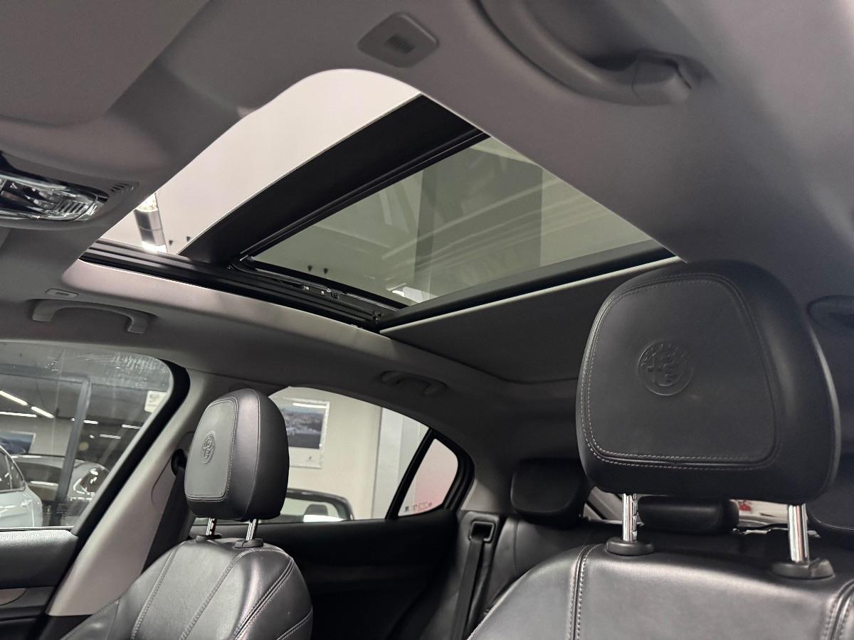 ALFA ROMEO STELVIO 2.2 T.diesel 210 CV AT8 Q4 Exec. TETTO/ MEMORIE/ FULL