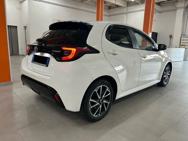 Toyota Yaris 1.5 Hybrid 5 porte Lounge