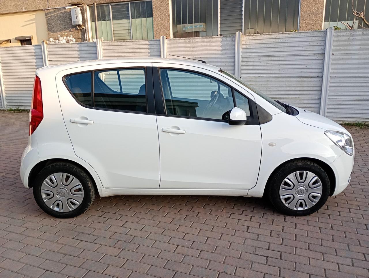 Opel Agila 1.2 16V 94CV Enjoy