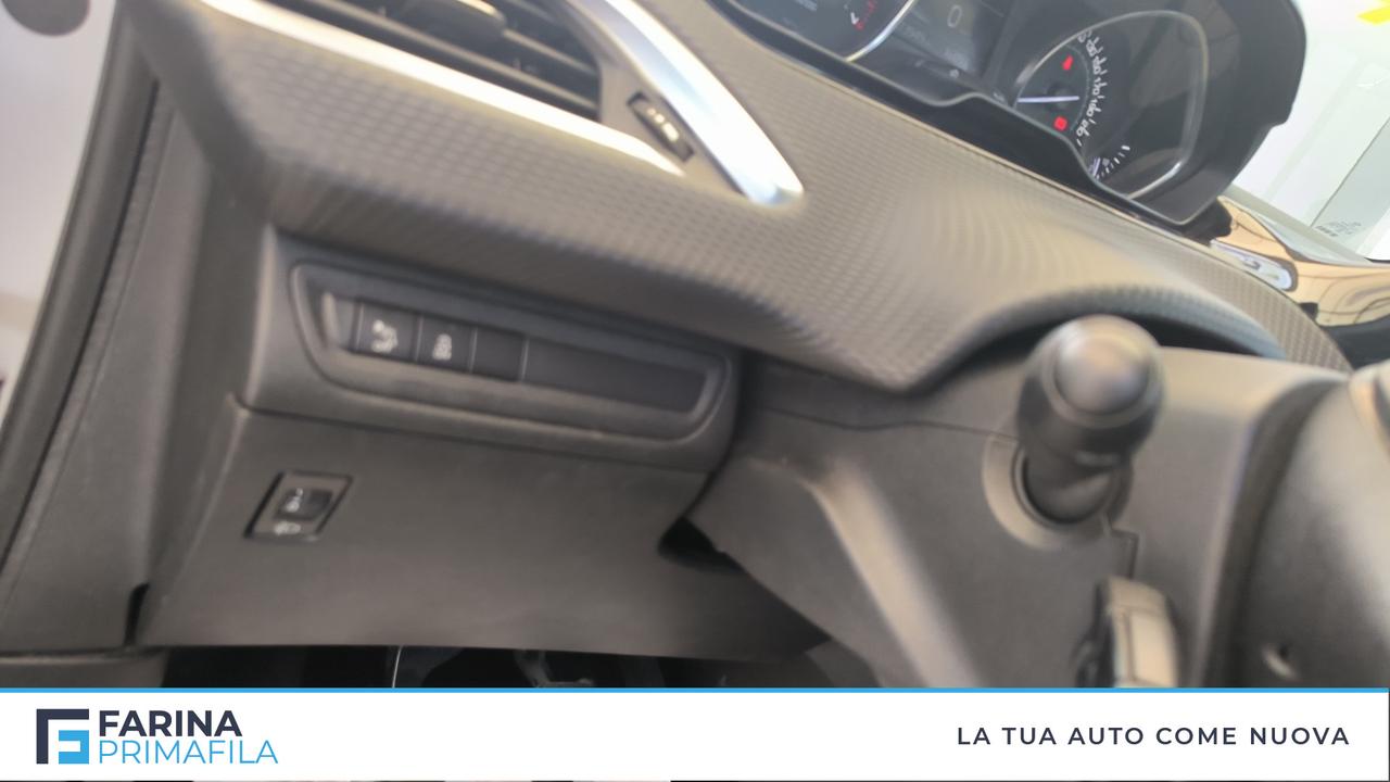 PEUGEOT 208 I 2015 - 208 5p 1.2 puretech Active s&s 82cv neopatentati
