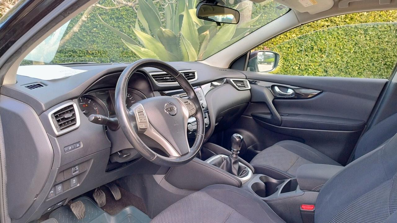 Nissan Qashqai 1.5 dCi Visia