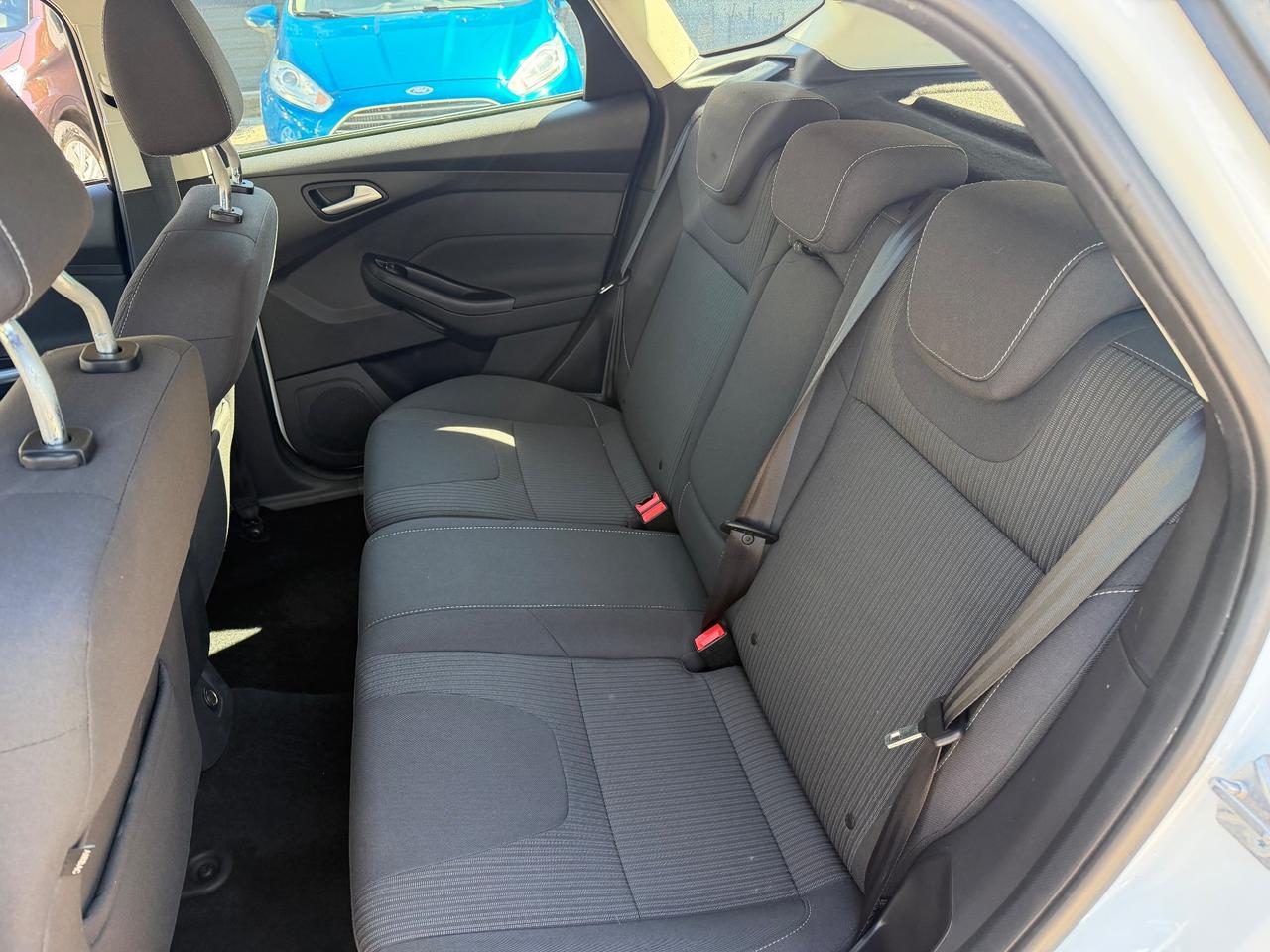 Ford Focus titanium neopatentati