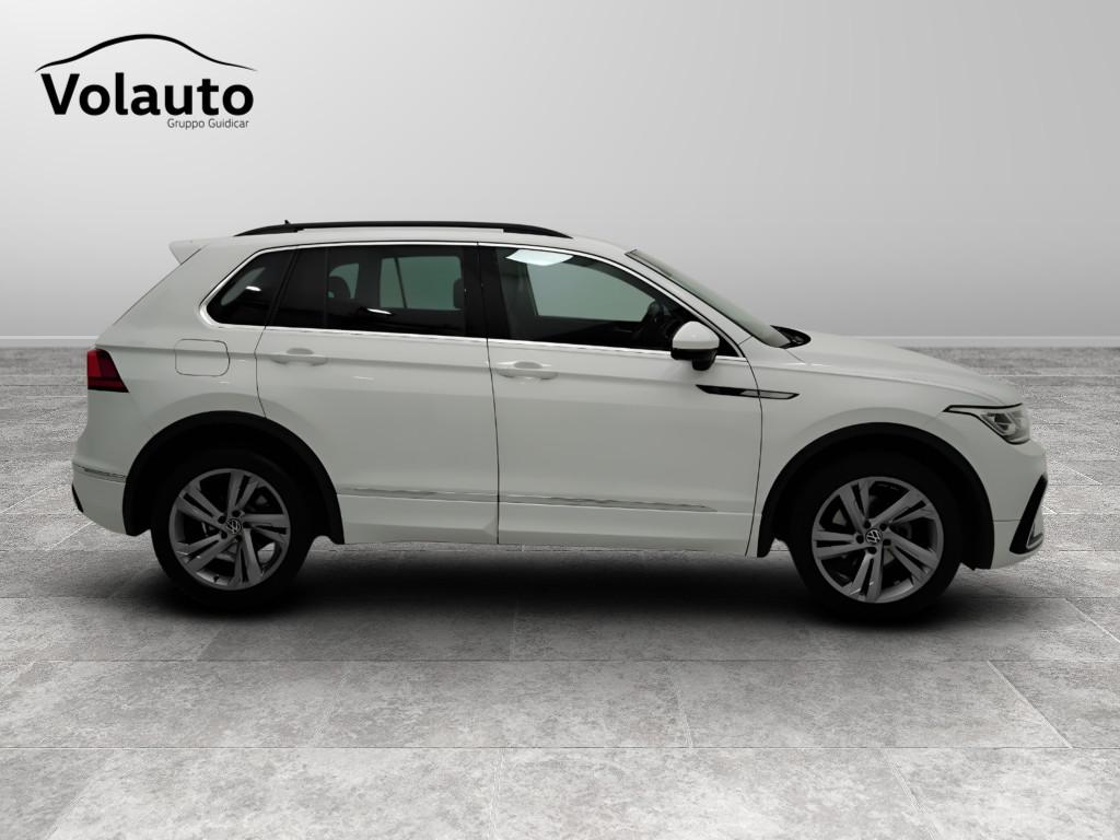 VOLKSWAGEN Tiguan II 2021 - Tiguan 2.0 tdi R-Line 4motion 150cv dsg
