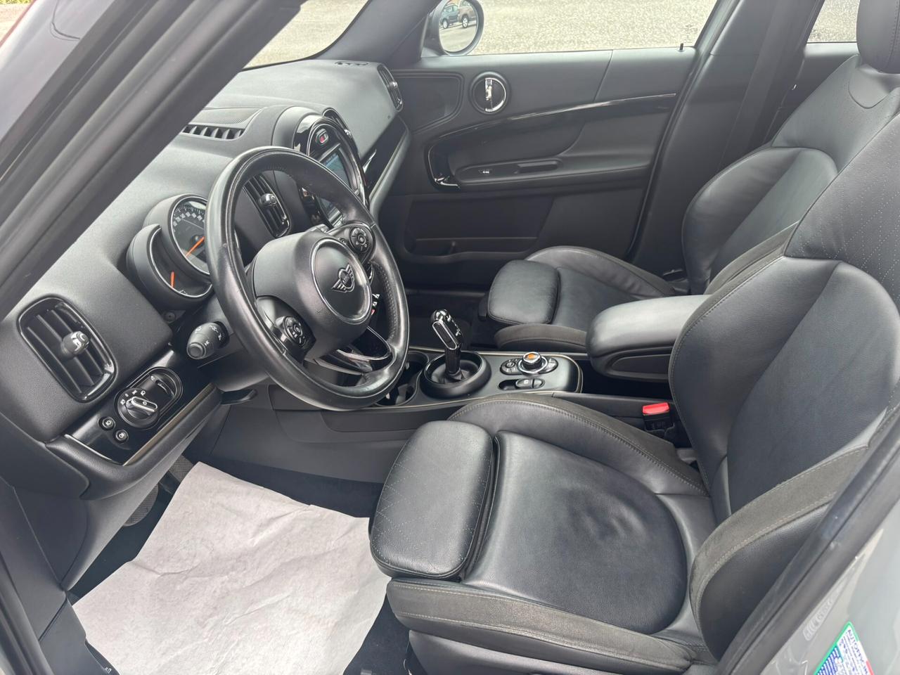 Mini Cooper D Countryman Mini 2.0 Cooper D Hype Countryman Automatica