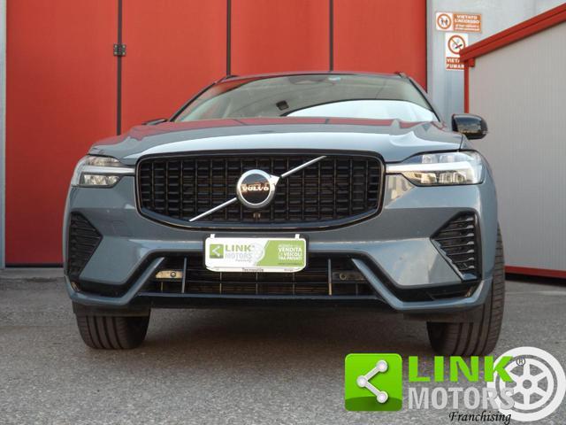 VOLVO XC60 B4 (d) AWD automatico Plus Dark ben tenuta