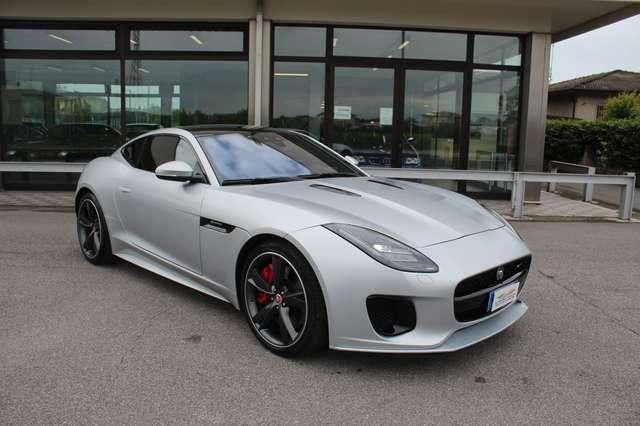 Jaguar F-Type Coupe 2.0 i4 R-Dynamic rwd 300cv - COLORE OPACO