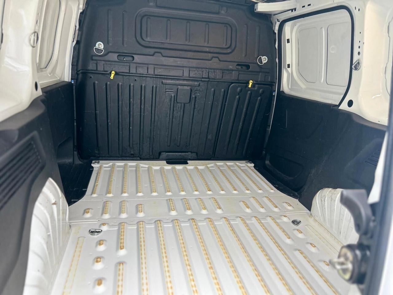Citroen Berlingo M CLUB BlueHDi 100 mt SPOTICAR