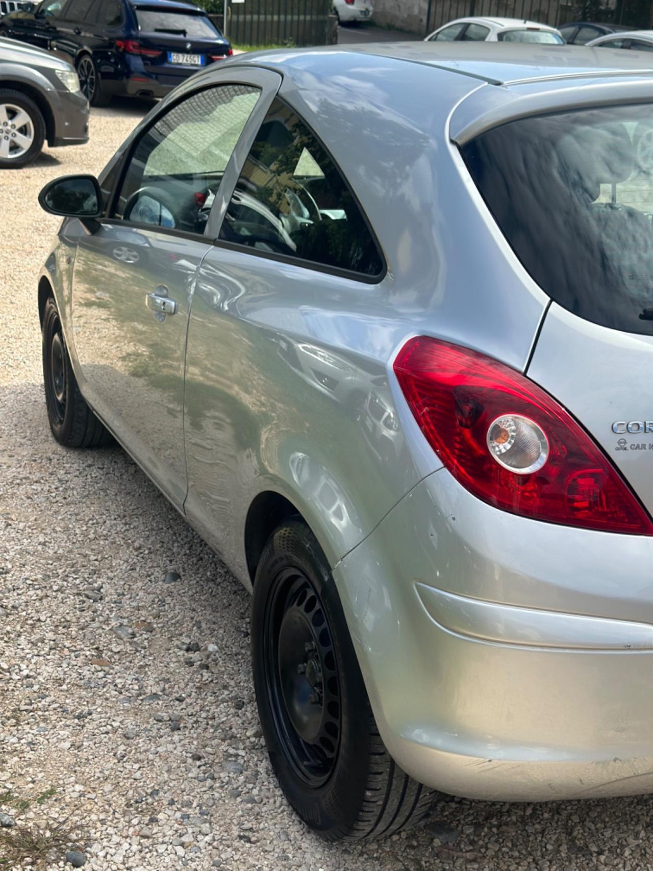 Opel CORSA 1.2 EDITION KMCERT NEOPAT GARANZ