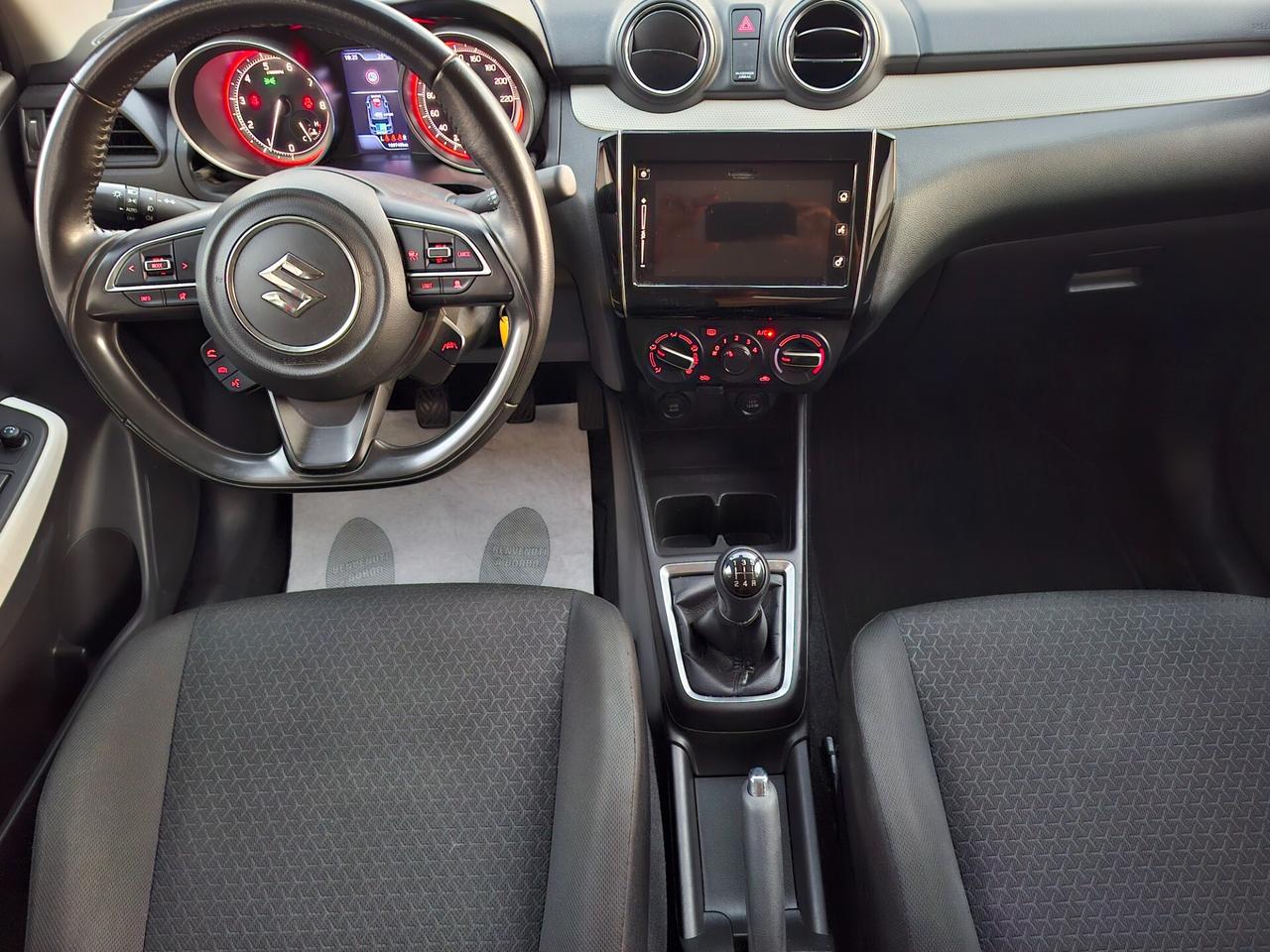 Suzuki Swift 1.2h Cool *NEOPATENTATI*